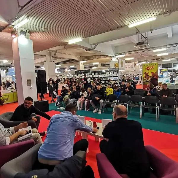 0291d60f 1c32 4b84 822a 86dc9a1e49b1 600x600