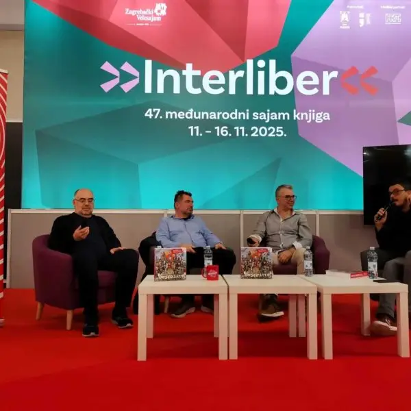 1a81c71c e8a9 4fb6 ba0e e4b073a52d4a 600x600